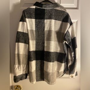 Shein women's Shaket size LG